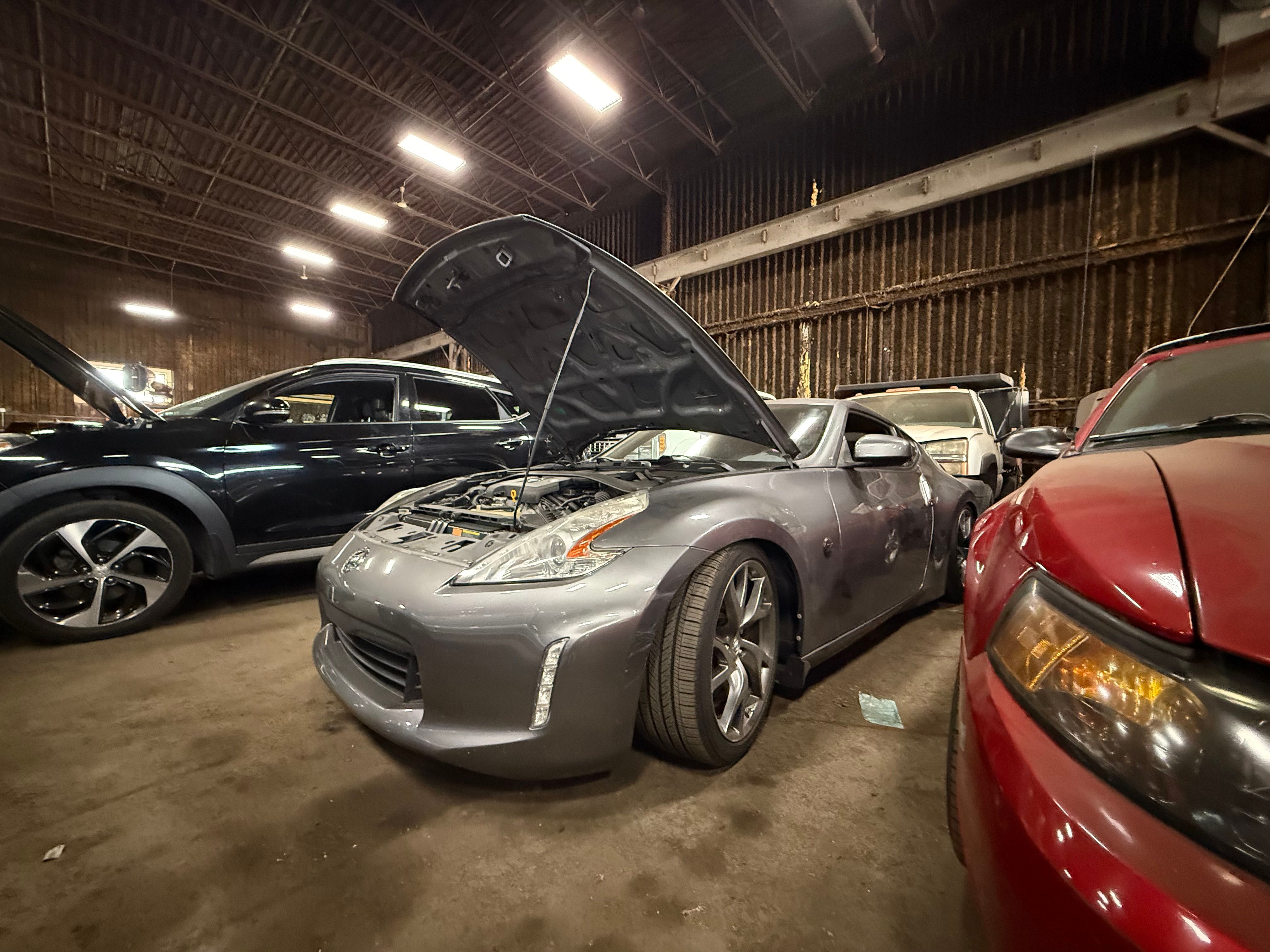 Used 2013 Nissan 370Z Touring w/ Sport Pkg RWD image 17