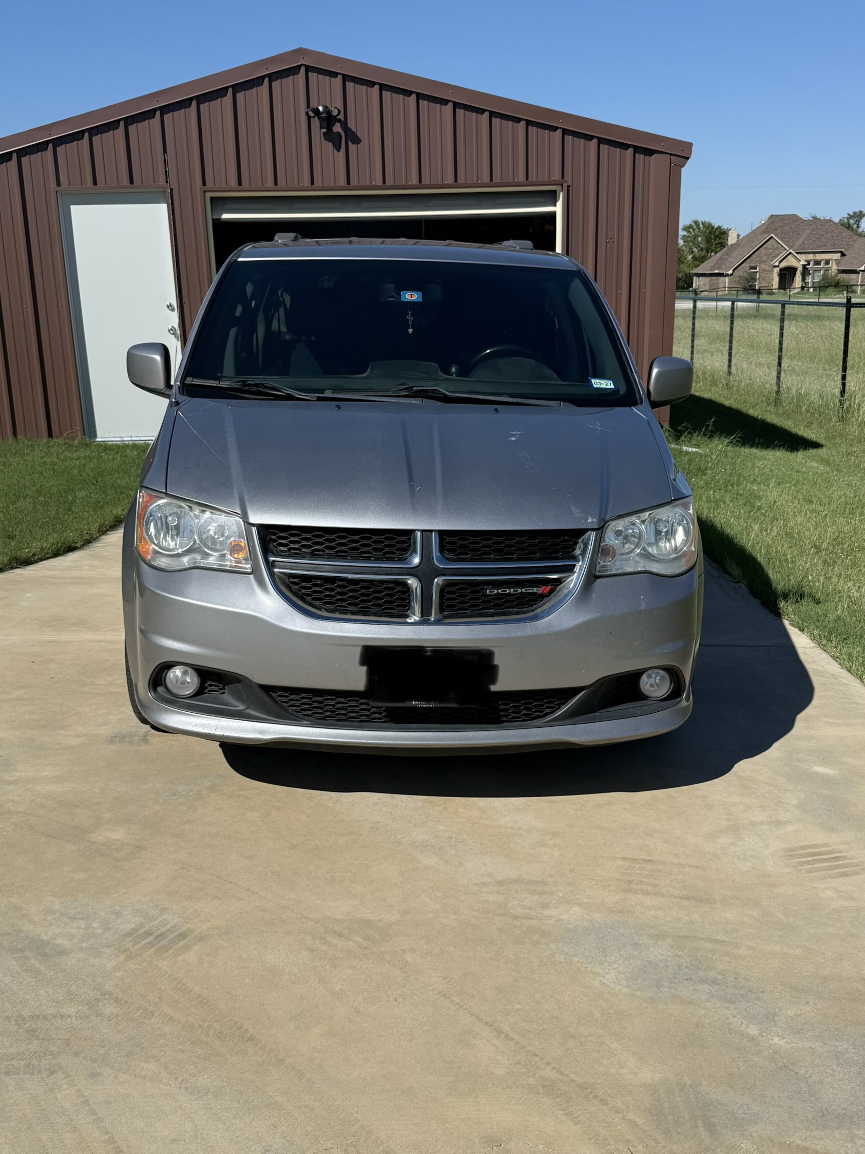 Used 2019 Dodge Grand Caravan SXT FWD image 1