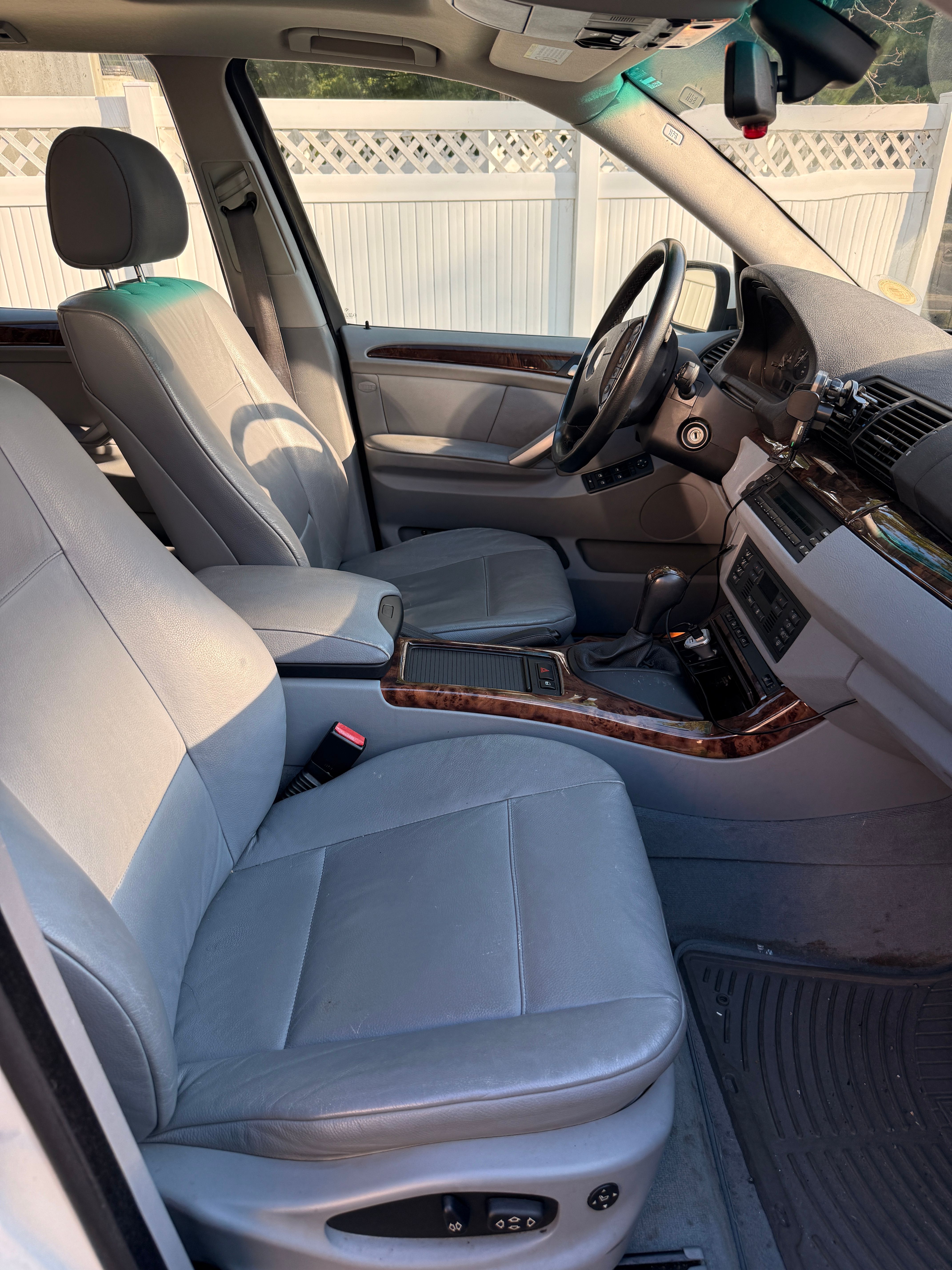 Used 2003 BMW X5 4.4i AWD/4WD image 6