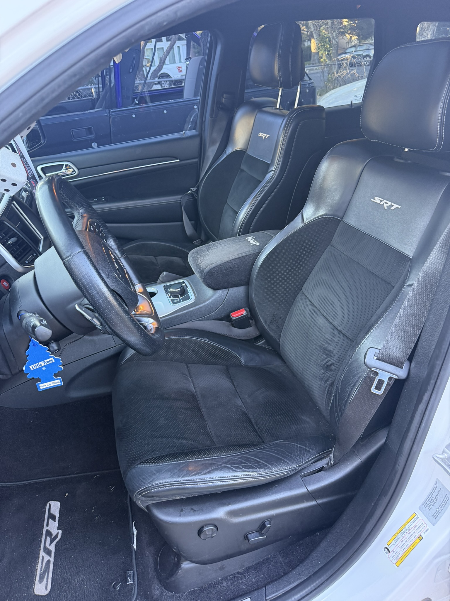 Used 2015 Jeep Grand Cherokee SRT w/ Trailer Tow Group IV AWD/4WD image 4