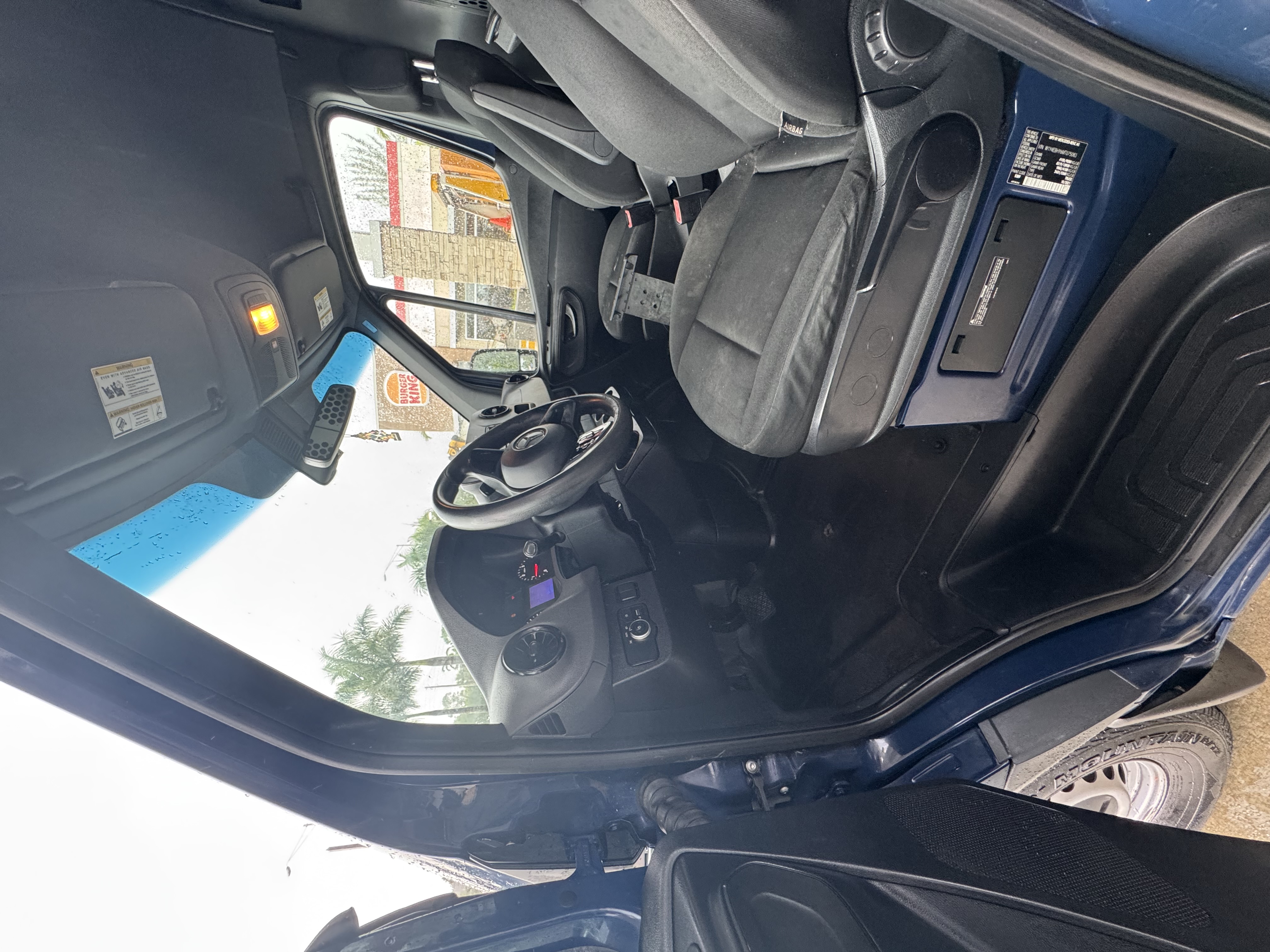 Used 2021 Mercedes-Benz Sprinter 2500 image 18