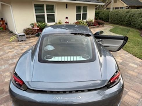 Used 2025 Porsche 718 Cayman S image 8