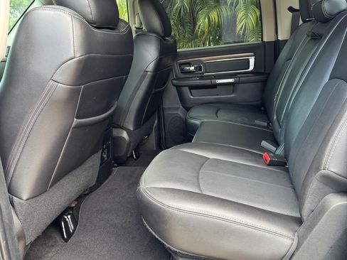 Used 2018 RAM 3500 Laramie AWD/4WD image 10