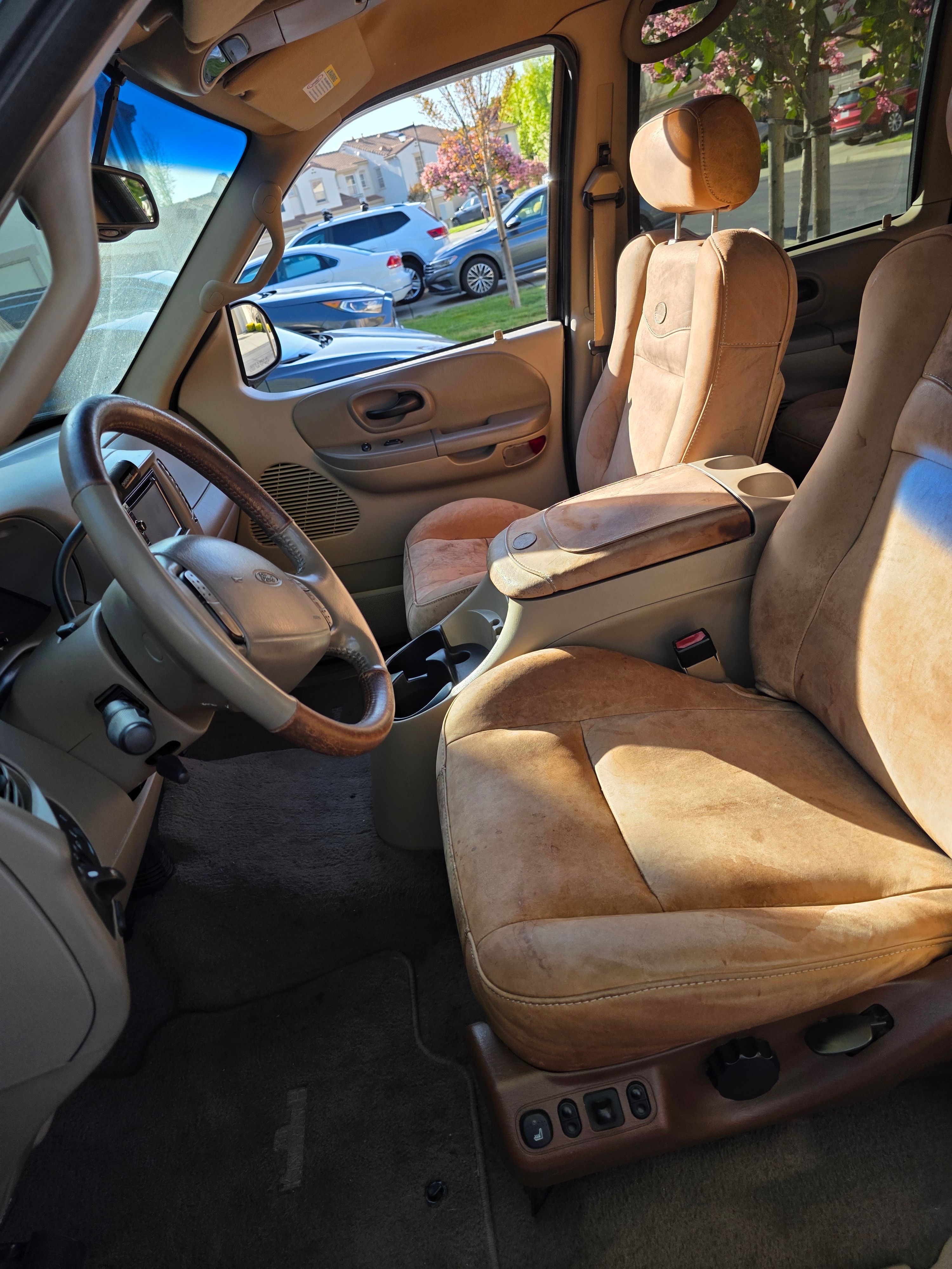 Used 2002 Ford F150 King Ranch RWD image 12