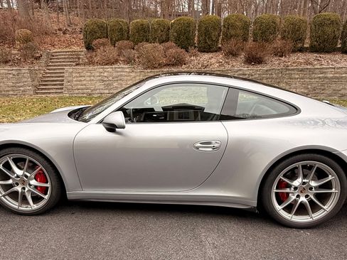 Used 2014 Porsche 911 Carrera 4S image 1