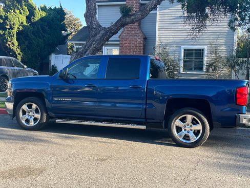Used 2015 Chevrolet Silverado 1500 LT w/ LT Convenience Package image 2