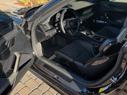 Used 2022 Porsche 911 GT3 RS image 31