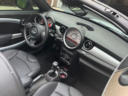 Used 2014 MINI Cooper Roadster S FWD image 5