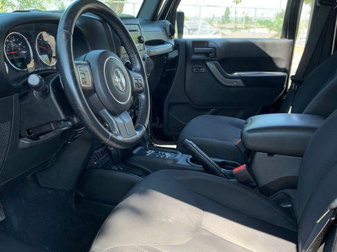 Used 2015 Jeep Wrangler Unlimited Sport w/ Quick Order Package 24S image 11