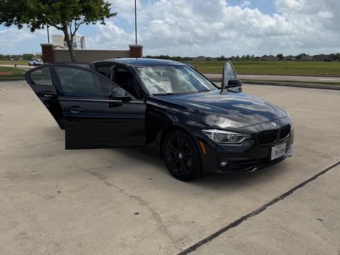 Used 2018 BMW 330i Sedan RWD image 23