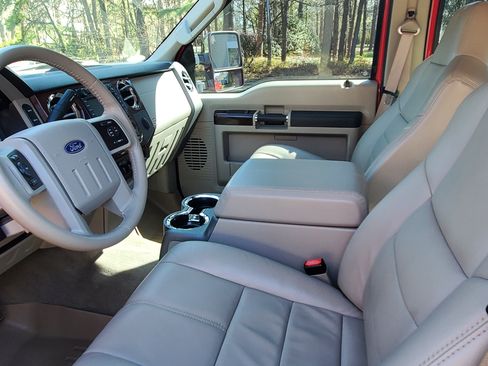 Used 2008 Ford F450 Lariat image 10