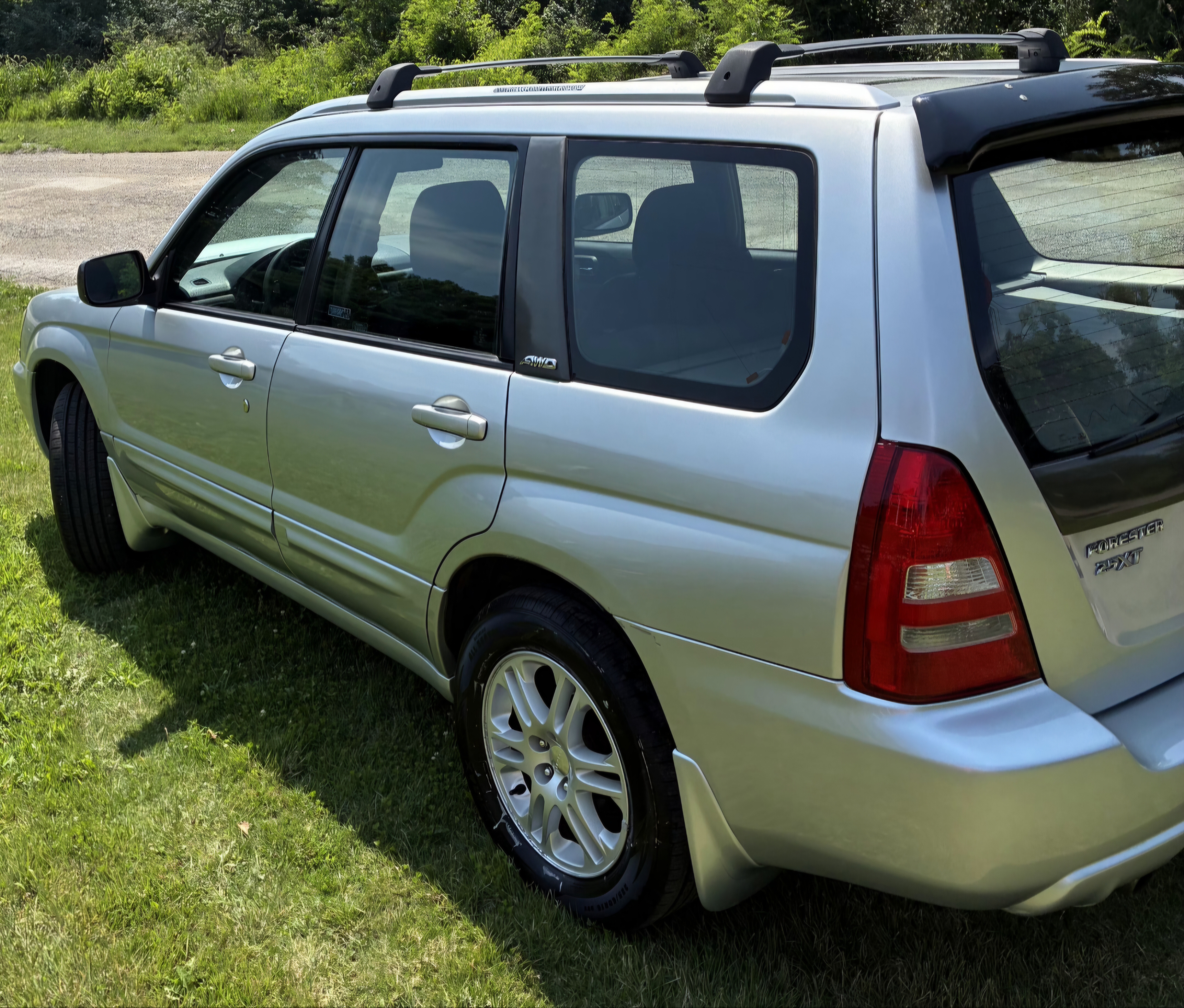 Used 2004 Subaru Forester 2.5XT AWD/4WD image 4