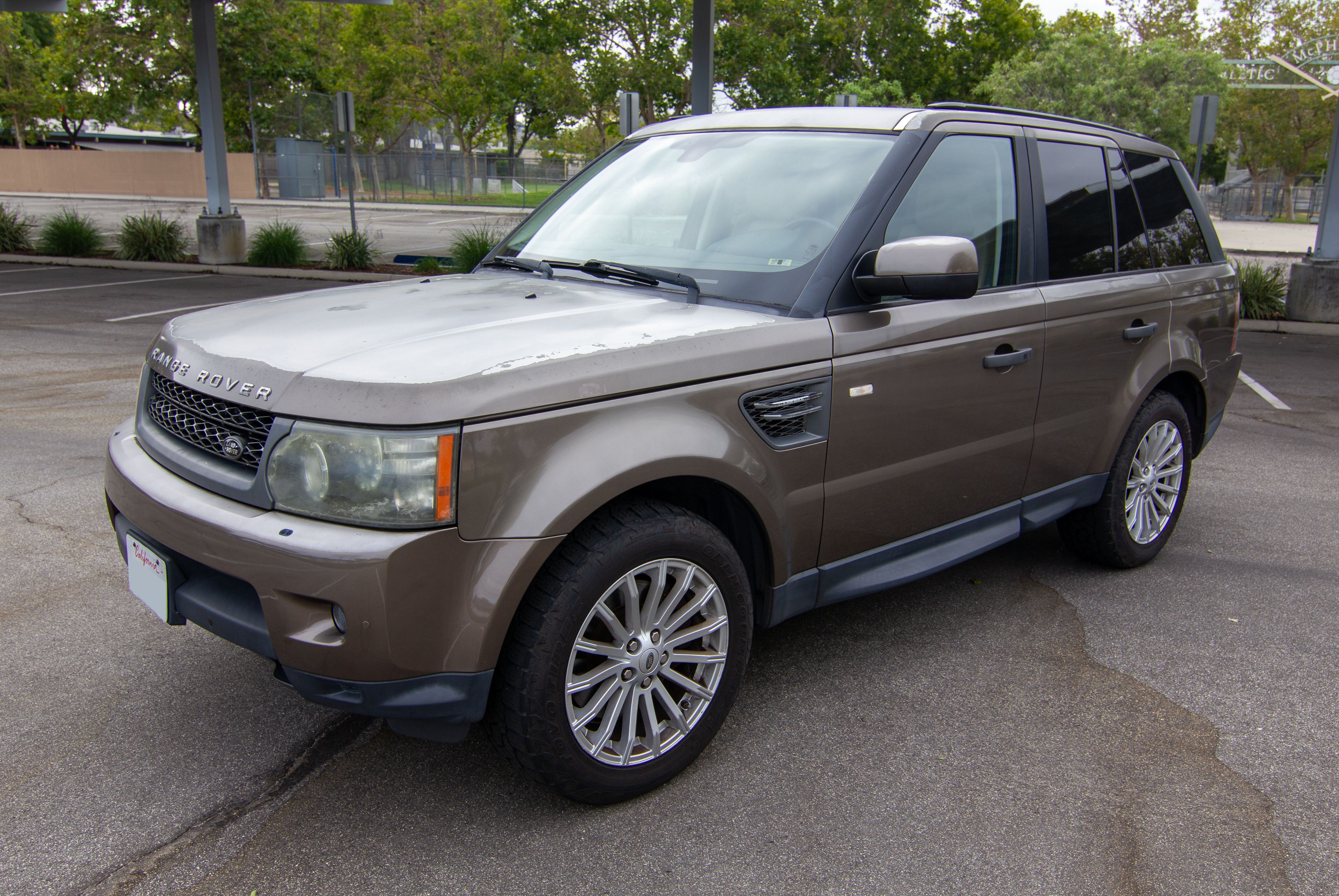 Used 2010 Land Rover Range Rover Sport HSE AWD/4WD image 9