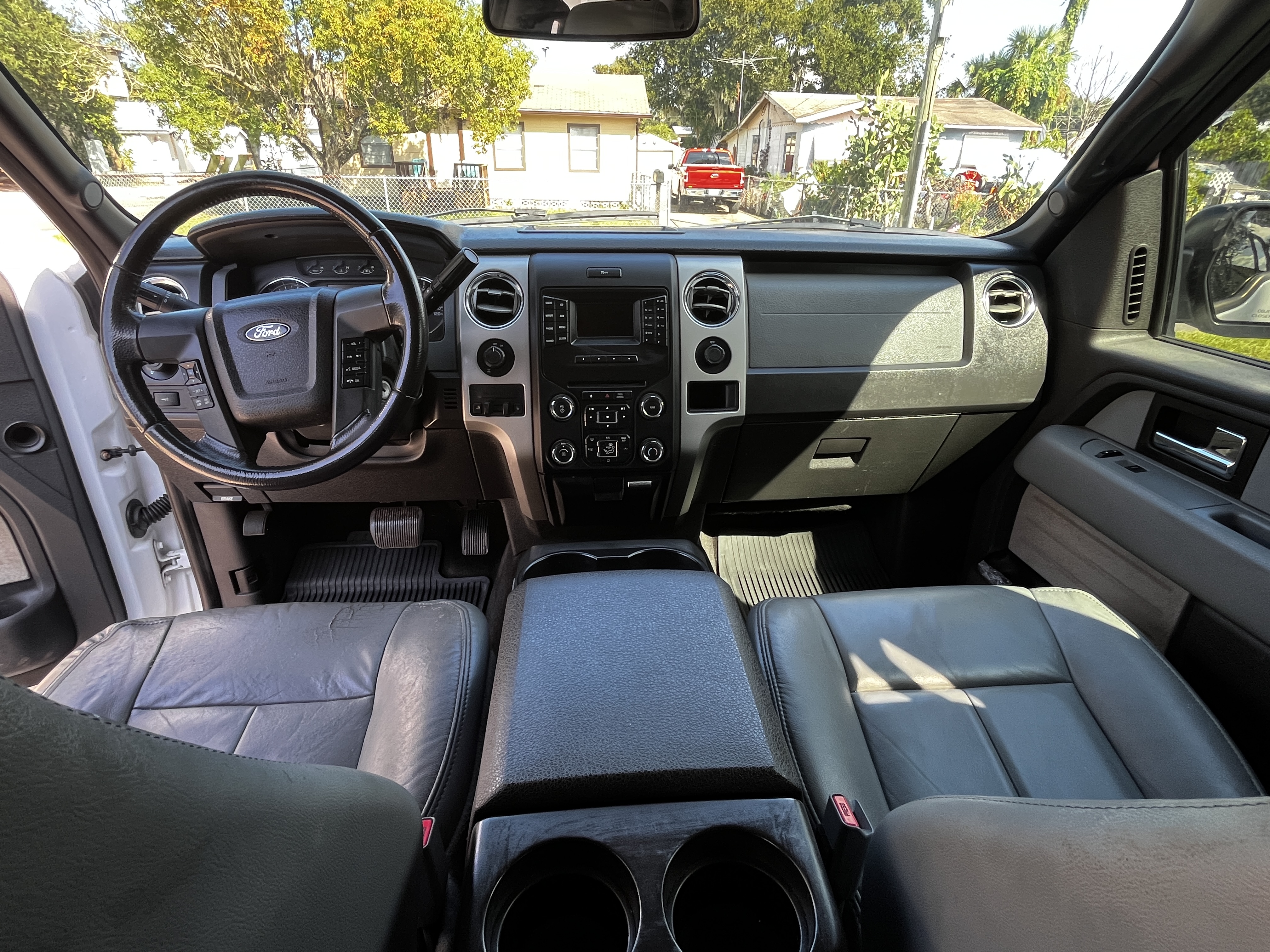 Used 2014 Ford F150 XLT w/ Equipment Group 302A Luxury RWD image 6