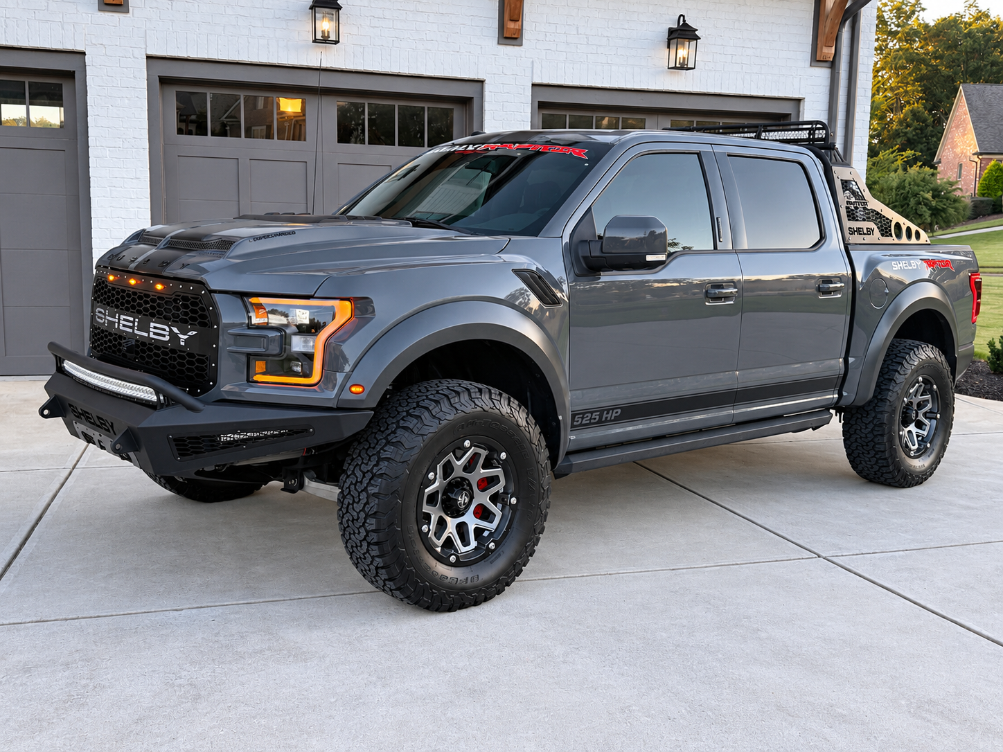 Used 2018 Ford F150 Raptor w/ Equipment Group 802A Luxury AWD/4WD image 2