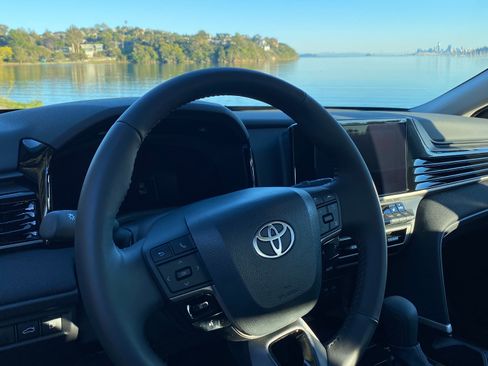 Used 2026 Toyota Camry LE image 13