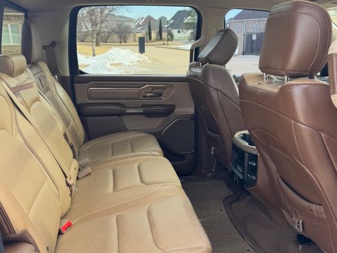 Used 2019 RAM 1500 Limited image 18