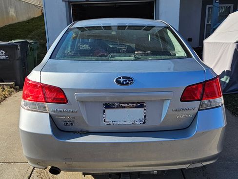 Used 2013 Subaru Legacy 2.5i Premium image 5