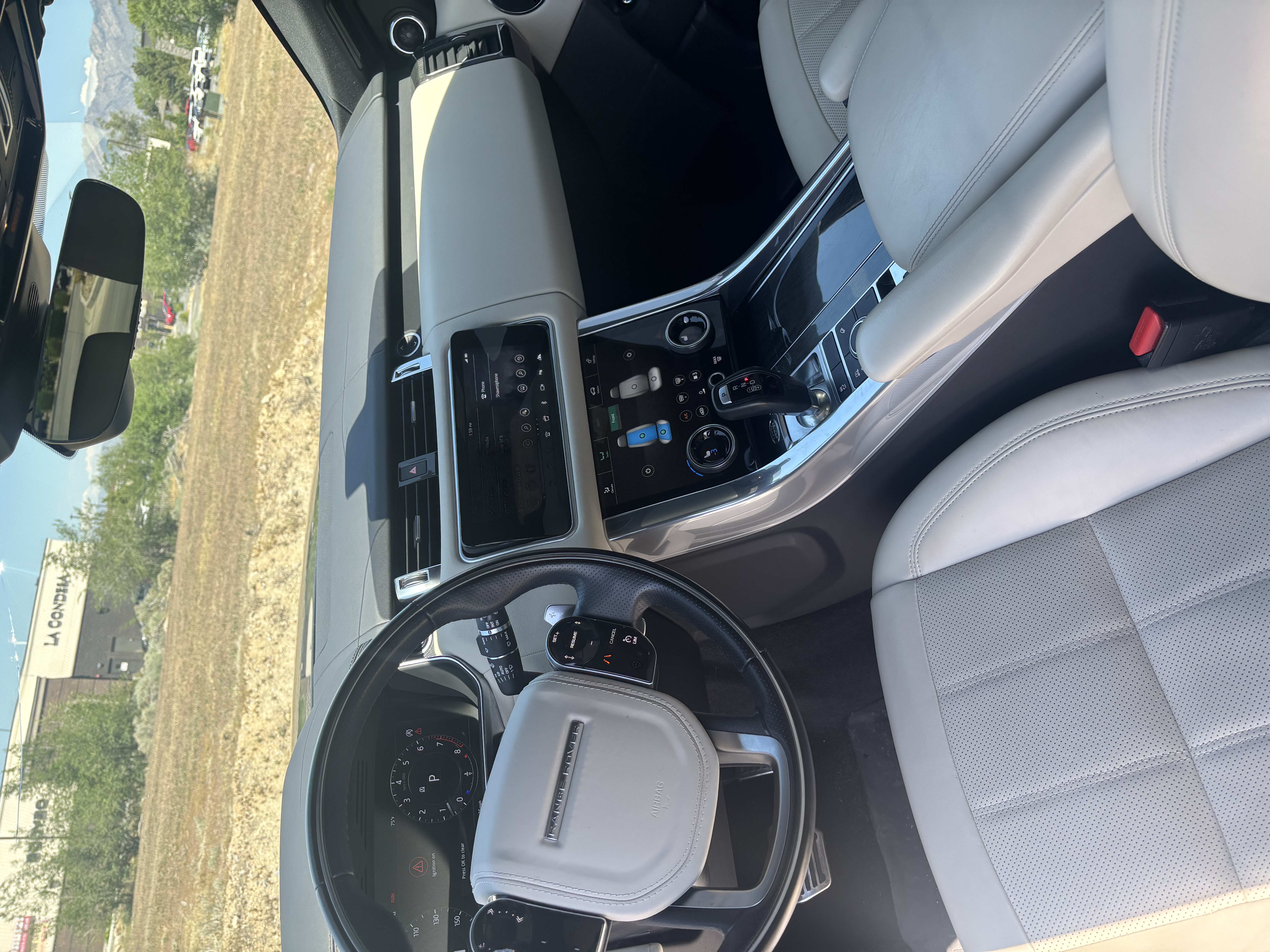 Used 2021 Land Rover Range Rover Sport HSE Silver Edition AWD/4WD image 4
