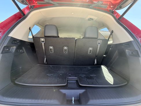 Used 2024 Honda Pilot EX-L image 9