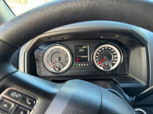 Used 2018 RAM 2500 Tradesman w/ Chrome Appearance Group image 14