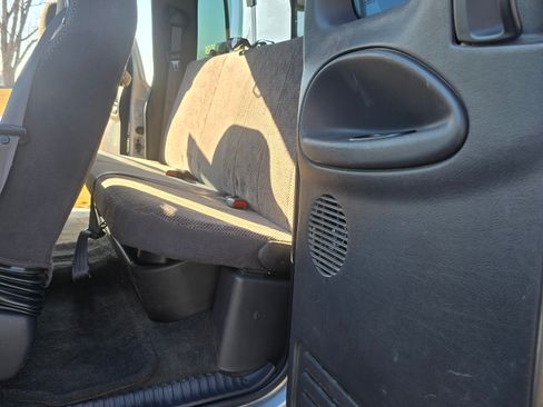 Used 2001 Dodge Ram 2500 Truck 4x4 Quad Cab image 10