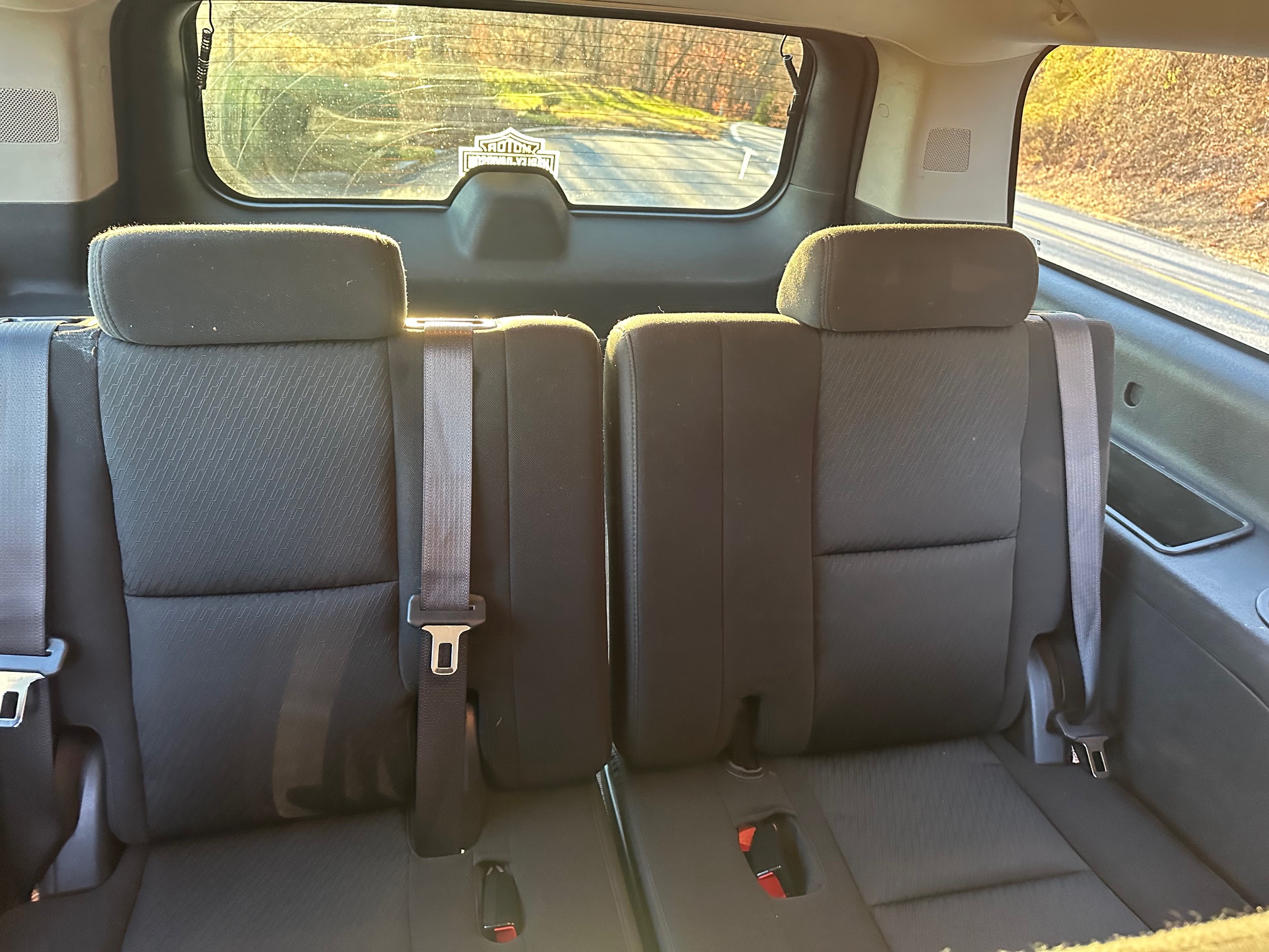 Used 2010 Chevrolet Suburban LS AWD/4WD image 9