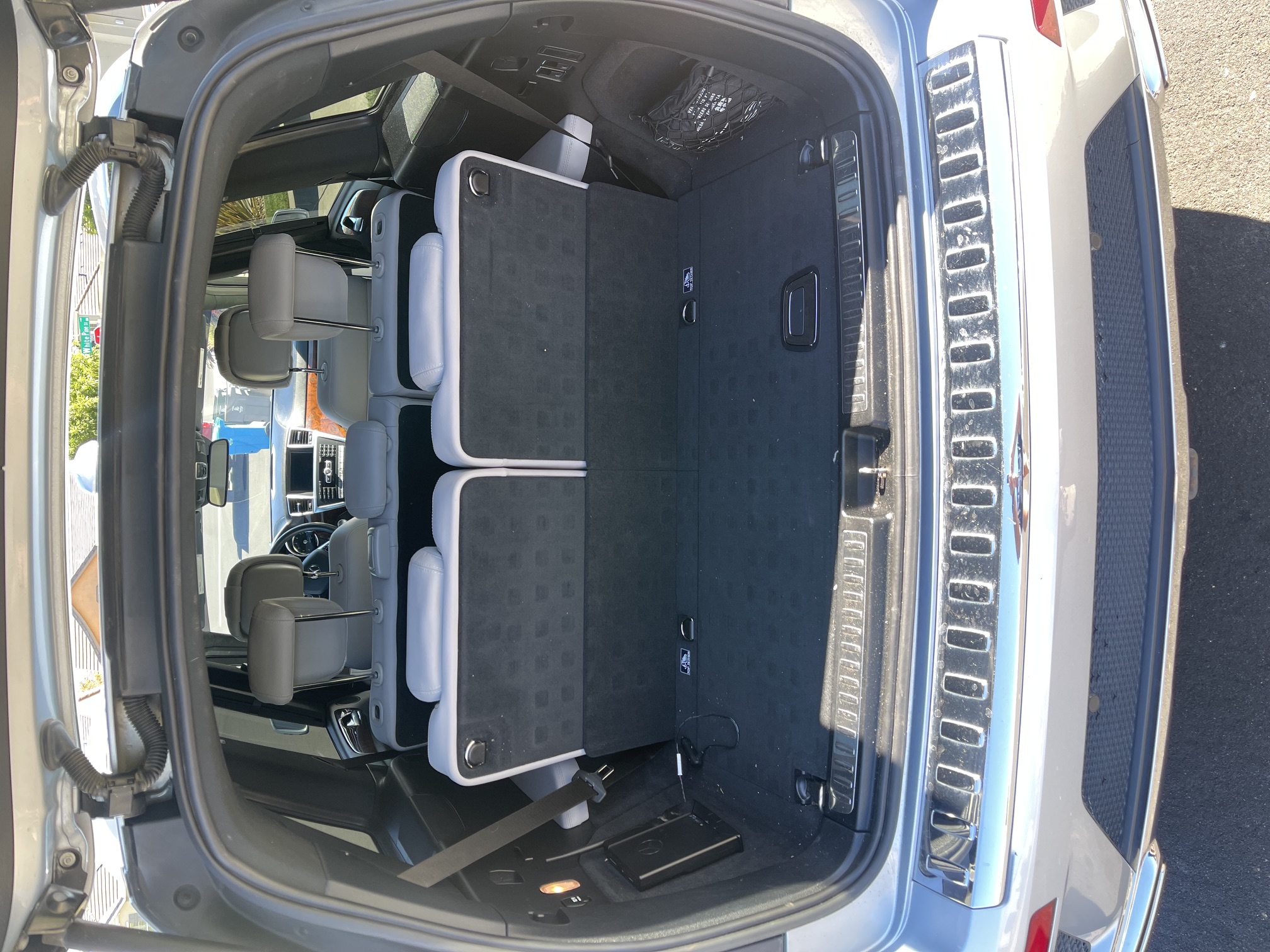 Used 2015 Mercedes-Benz GL 550 4MATIC image 21