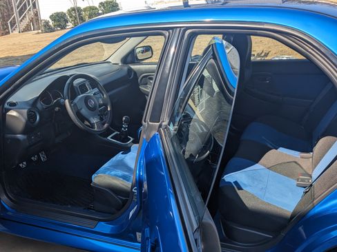 Used 2004 Subaru Impreza WRX STI AWD/4WD image 11