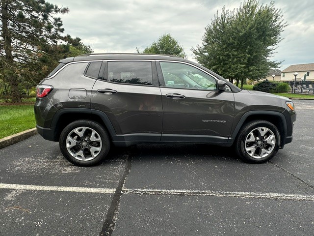 Used 2019 Jeep Compass Limited AWD/4WD image 6