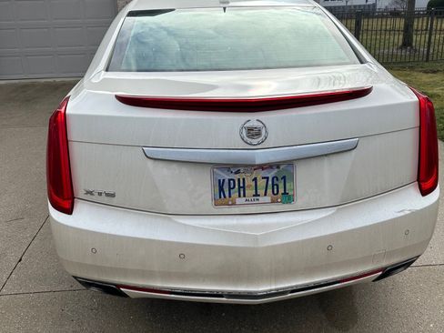 Used 2013 Cadillac XTS Luxury w/ Driver Awareness Package image 4