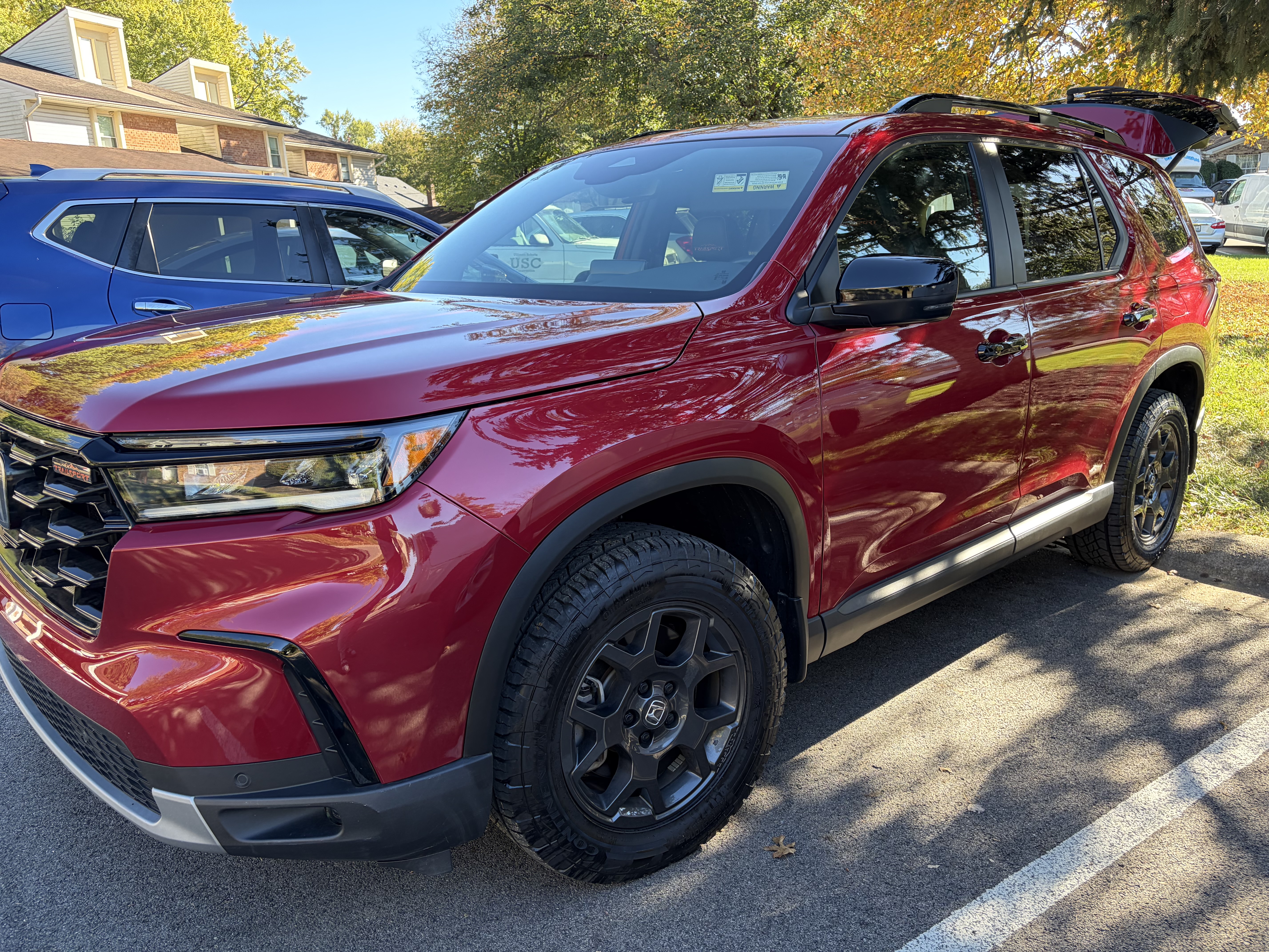 Used 2025 Honda Pilot TrailSport image 21