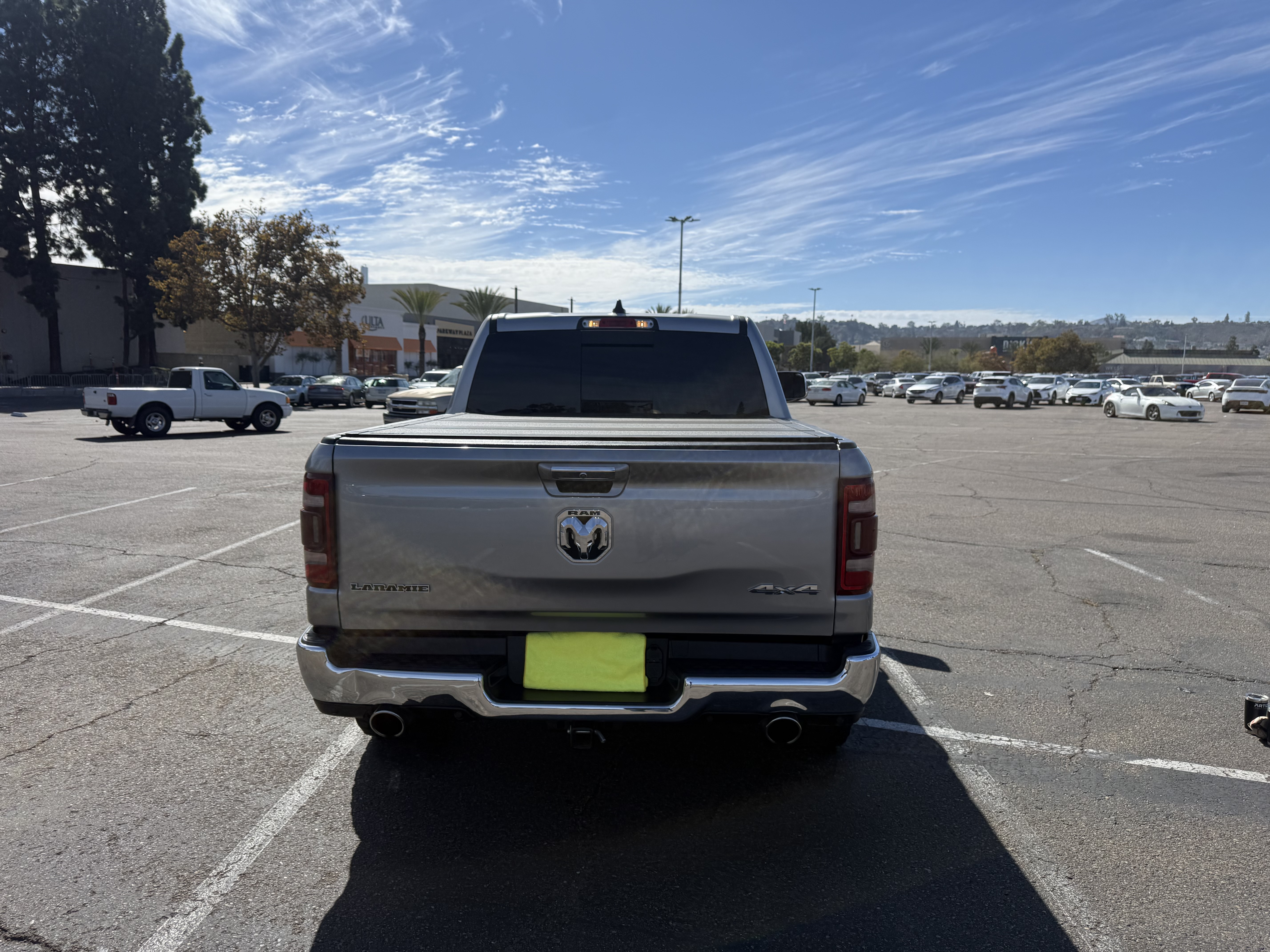 Used 2022 RAM 1500 Laramie AWD/4WD image 4