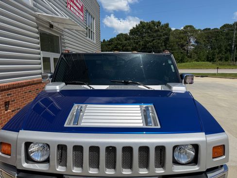 Used 2009 HUMMER H2 Luxury AWD/4WD image 2