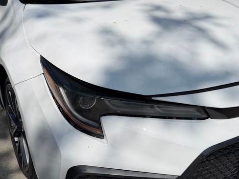 Used 2020 Toyota Corolla SE w/ Carpet Mat Package (TMS) FWD image 13