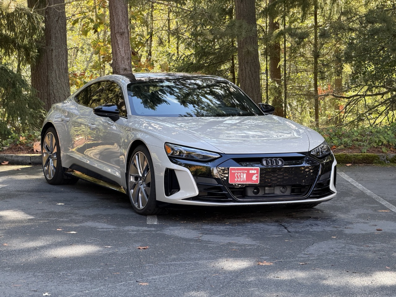 Used 2022 Audi e-tron GT Prestige w/ Prestige Package AWD/4WD image 1