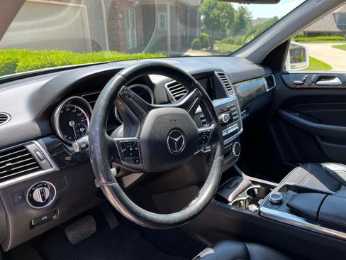 Used 2014 Mercedes-Benz ML 350 4MATIC image 21