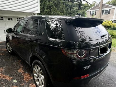 Used 2016 Land Rover Discovery Sport HSE AWD/4WD image 8