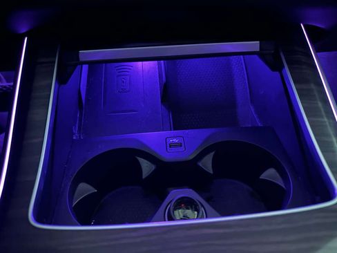 Used 2024 BMW X5 sDrive40i w/ Premium Package image 29