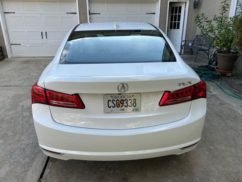 Used 2018 Acura TLX w/ Technology Package image 12