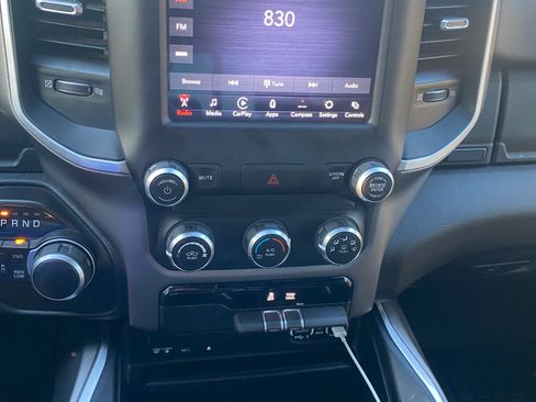 Used 2019 RAM 1500 Big Horn image 8