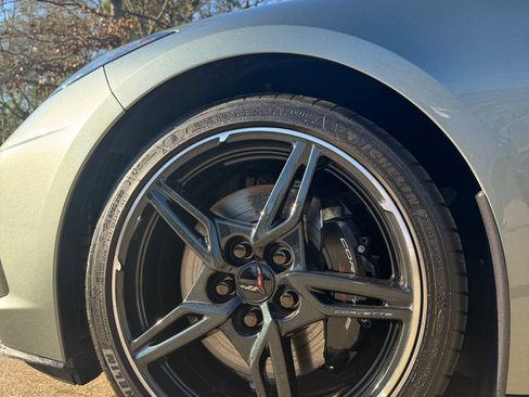 Used 2023 Chevrolet Corvette Stingray Premium Cpe w/ Z51 Performance Package image 29