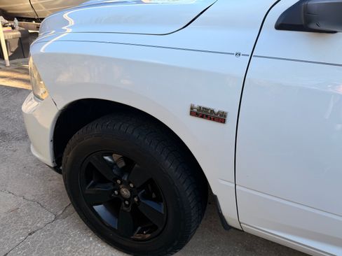 Used 2013 RAM 1500 Express image 26