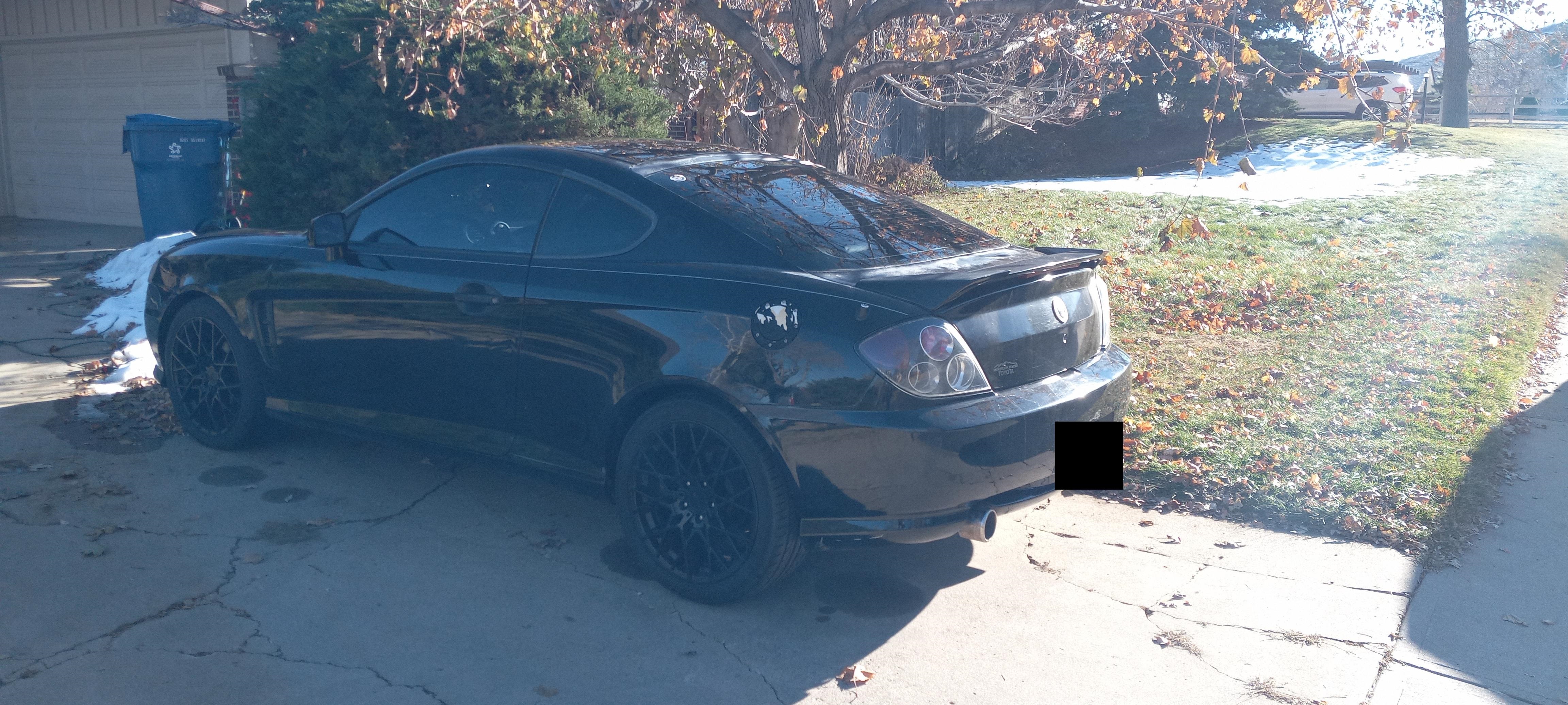Used 2006 Hyundai Tiburon FWD image 5