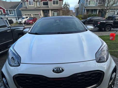 Used 2021 Kia Sportage SX image 2