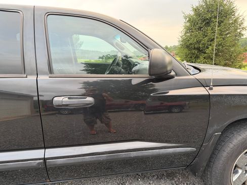 Used 2006 Dodge Dakota SLT w/ Night Runner Group AWD/4WD image 19