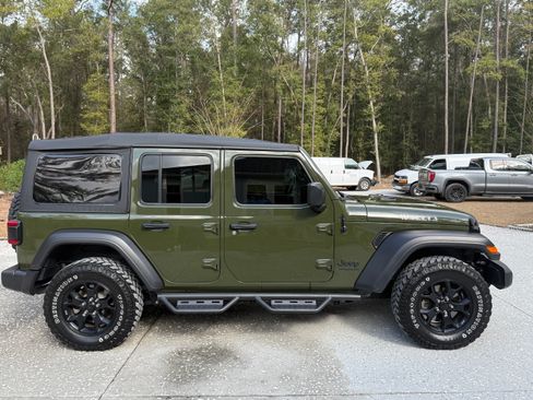 Used 2021 Jeep Wrangler Unlimited Sport image 2