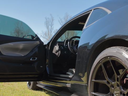 Used 2010 Chevrolet Camaro SS w/ RS Package image 5