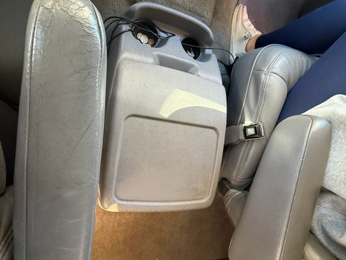 Used 1996 Ford Bronco image 11