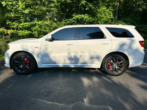 Used 2018 Dodge Durango SRT w/ SRT Interior Appearance Group image 10
